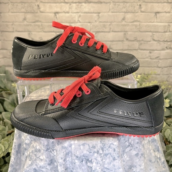 FEIYUE X STAPLE 1920 Black Leather Low Full Color Pigeon Sneakers Men’s 8🖤NWT - Picture 5 of 12